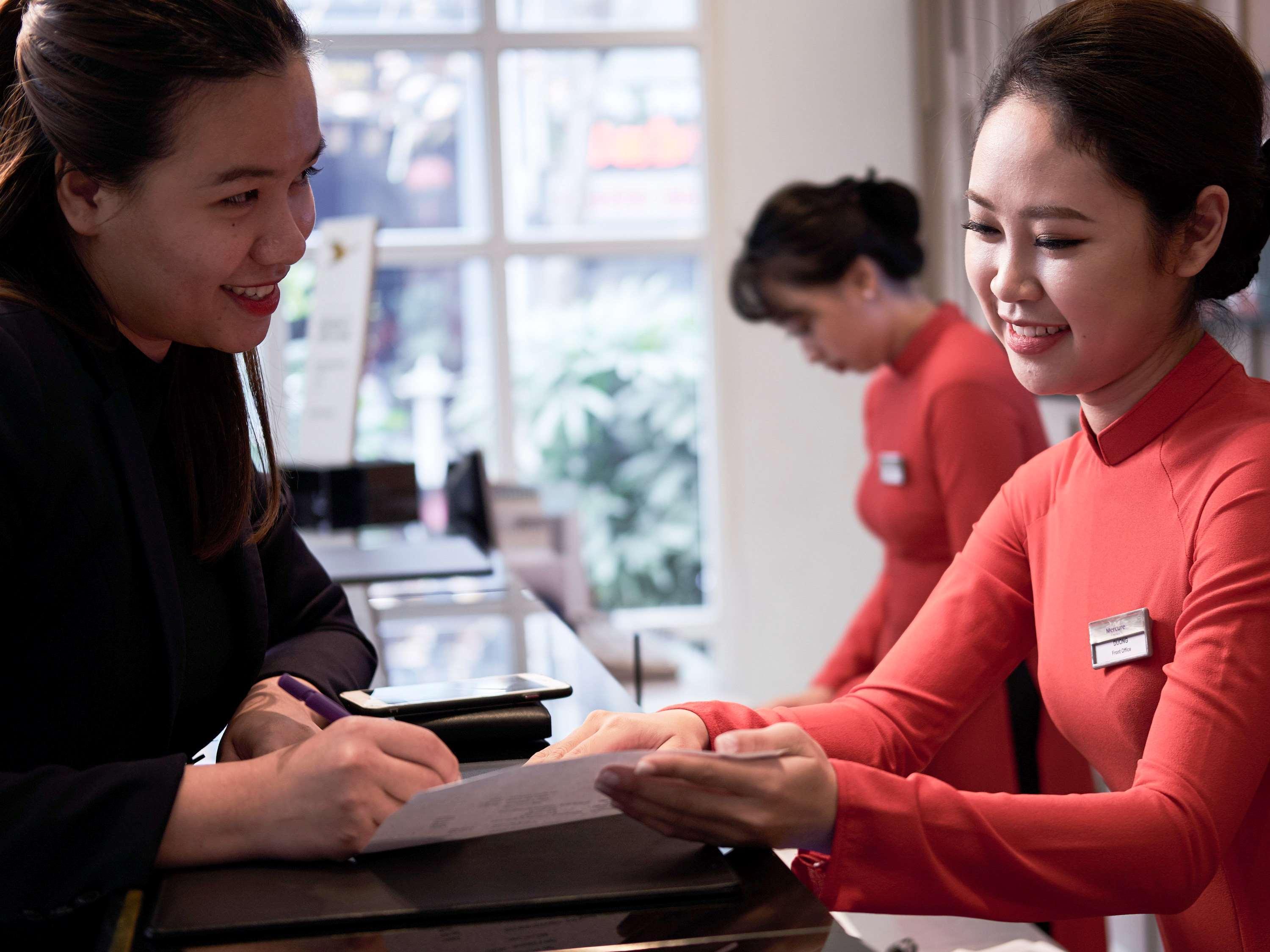 Mercure Hanoi La Gare Hotel Bagian luar foto